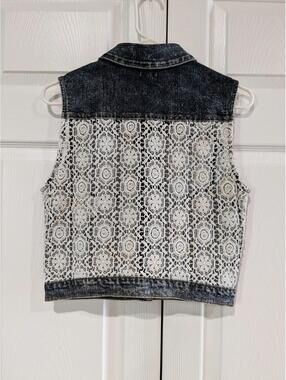 Chiqle Denim Architect Girls Dark Wash Denim Vest White Lace Back Large